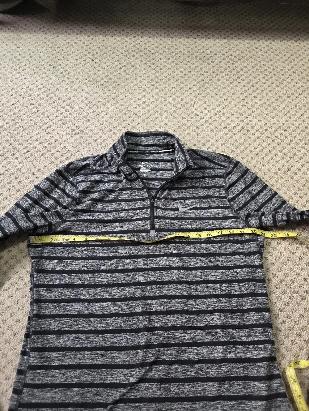 Nike Running Men’s Black & Gray Striped Quarter-Zip